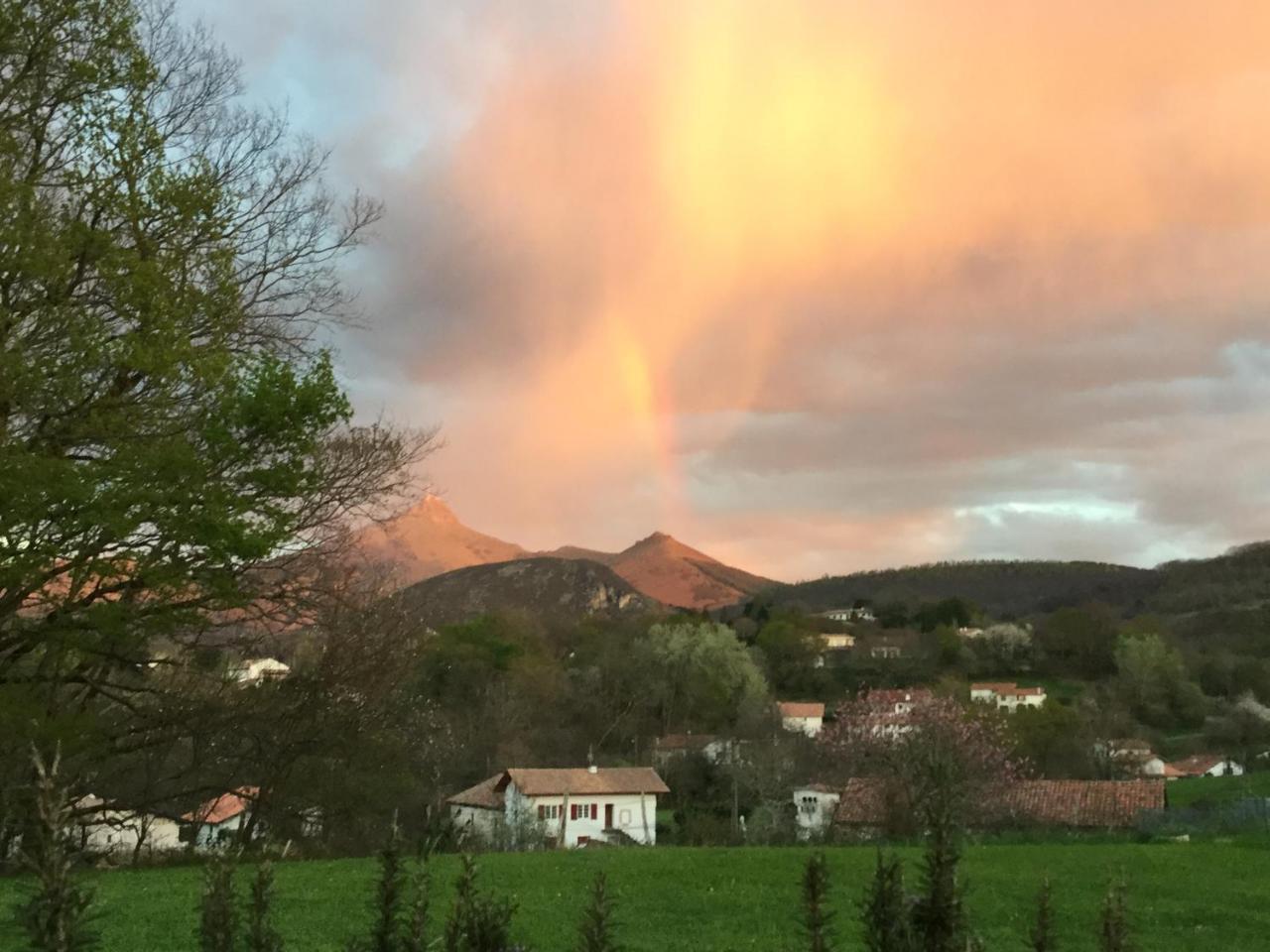 Apitoki - Chambres D'Hotes Au Pays Basque Urrugne Exteriér fotografie